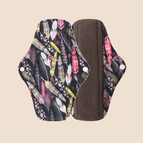 no-repeat center / cover url('https://cdn.shopify.com/s/files/1/0697/9728/2049/files/Feathers_f2ac2641-8c0d-4f19-959f-9e75abaf1198.png?v=1748515766')